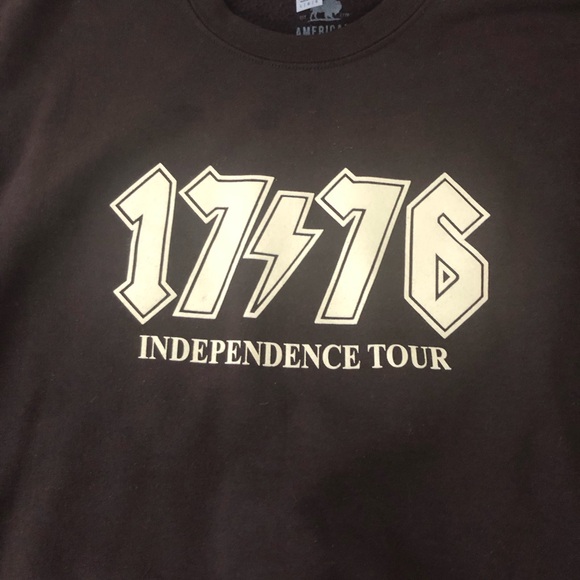 Choclate Brown Patriotic Graphic Sweatshirt - Size Large - Picture 3 of 9